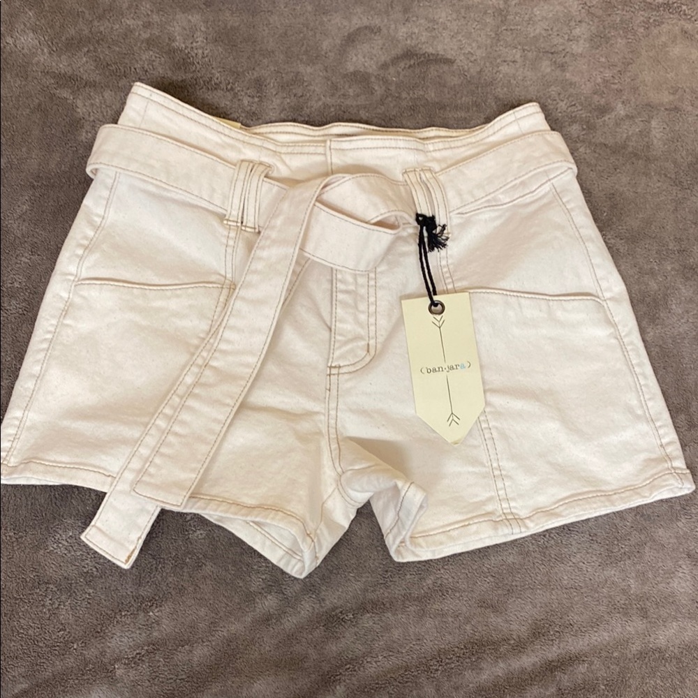 Ban-jara size 7/27 high rise shorts NWT